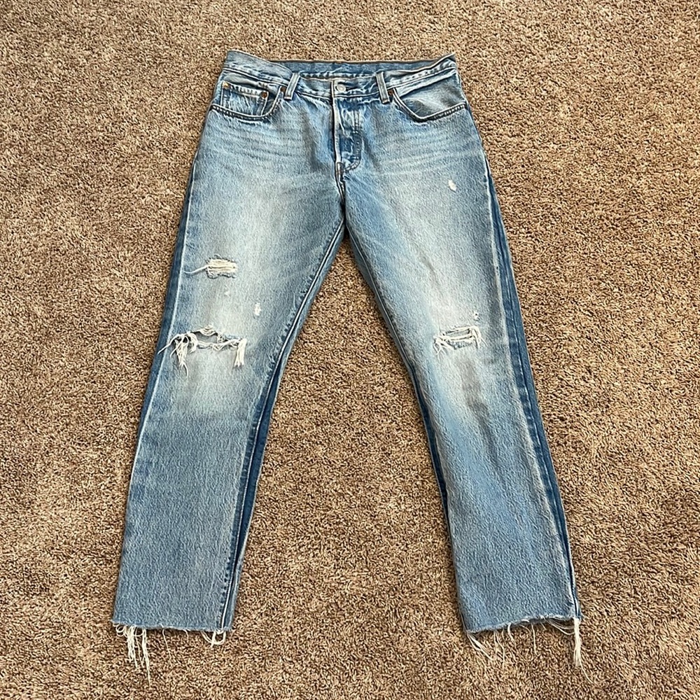 Levi ankle crop jeans